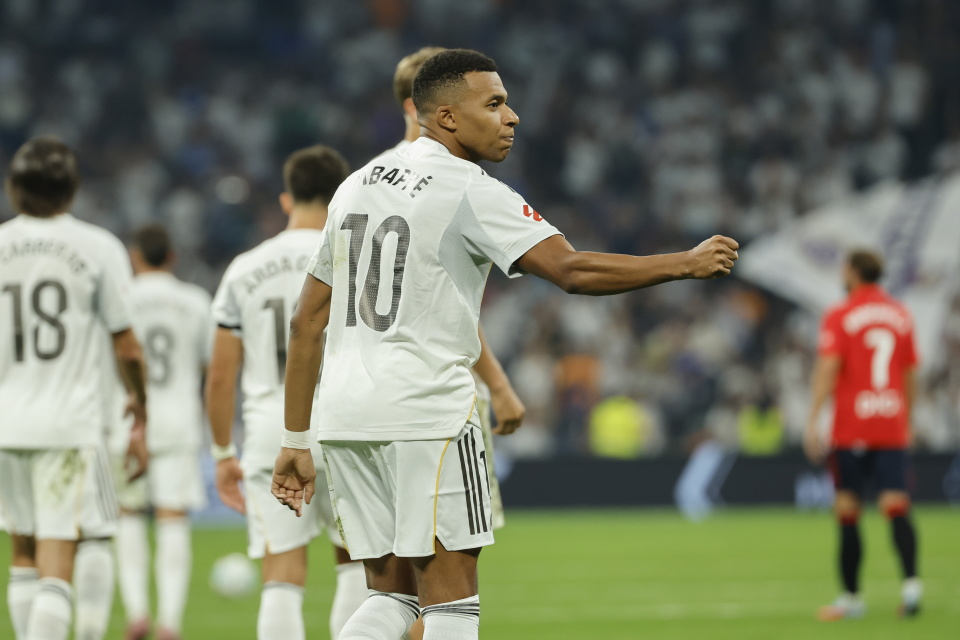 皇家马德里, 新华社, aKZeg 皇家马德里, 新华社, aKZeg